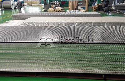 明泰鋁業(yè)高性能6061鋁板優(yōu)勢多,6061鋁板價格報價實惠